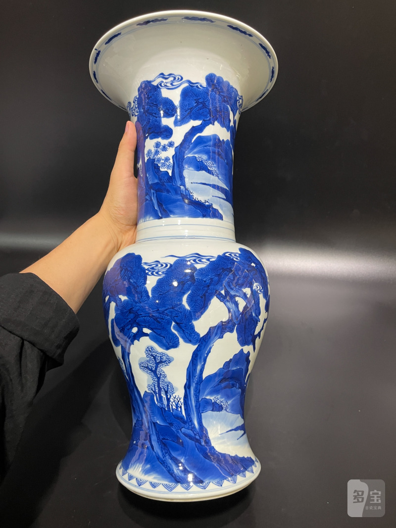 清康熙 青花山水鹤鹿同春凤尾尊 - 图7
